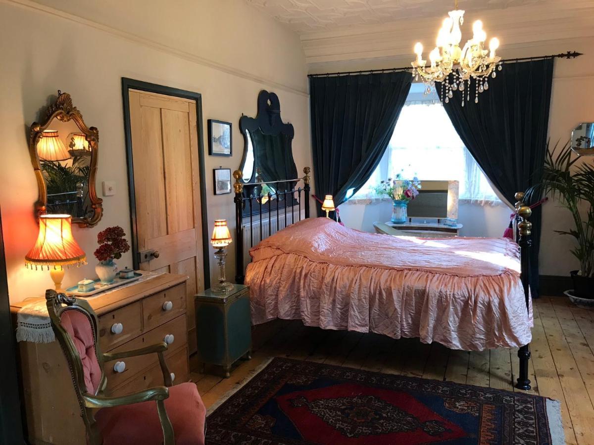 Pretty Victorian Garden Flat Apartment Radipole Exterior photo
